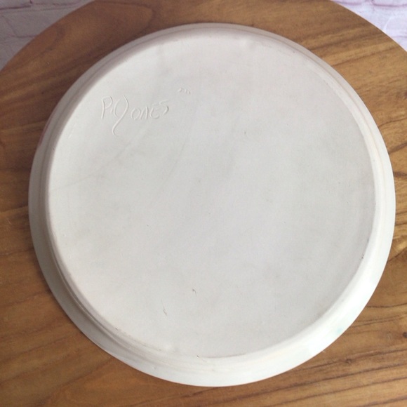 Vintage Artist Signed Floral Ceramic Accent Plate - Picture 5 of 6